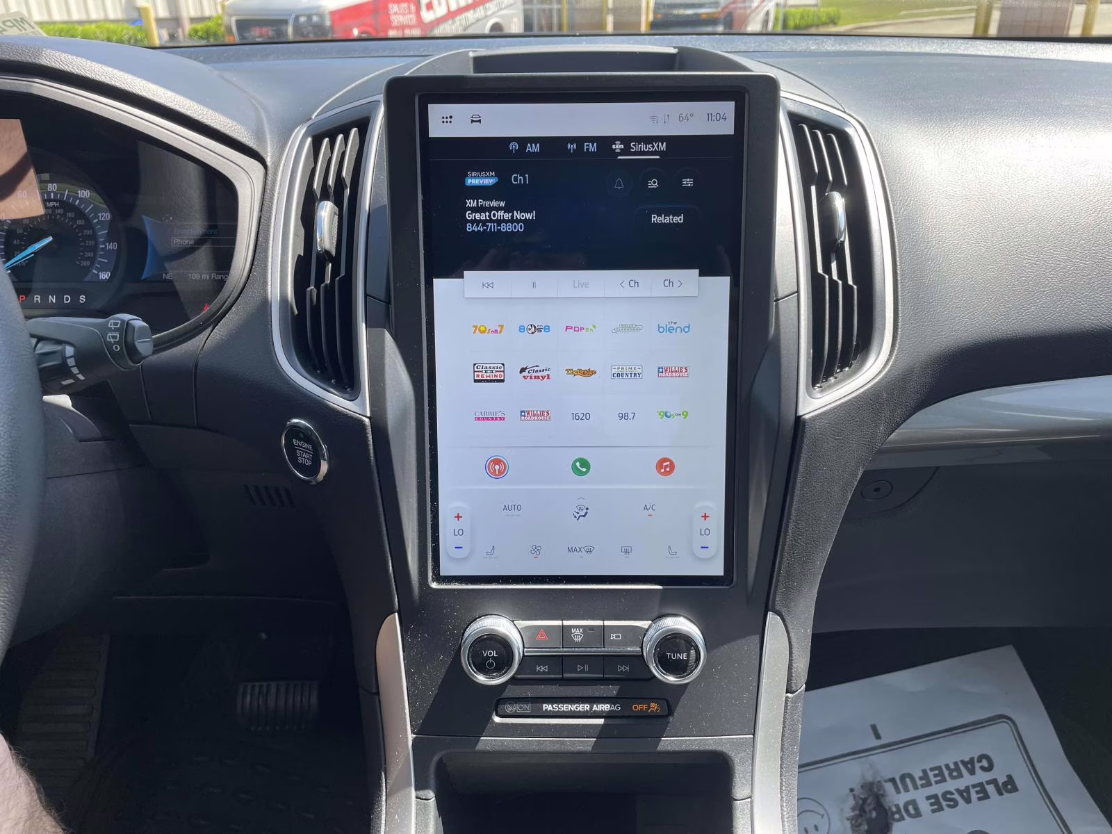 2024 Iconic Silver Metallic Ford Edge SEL AWD SUV