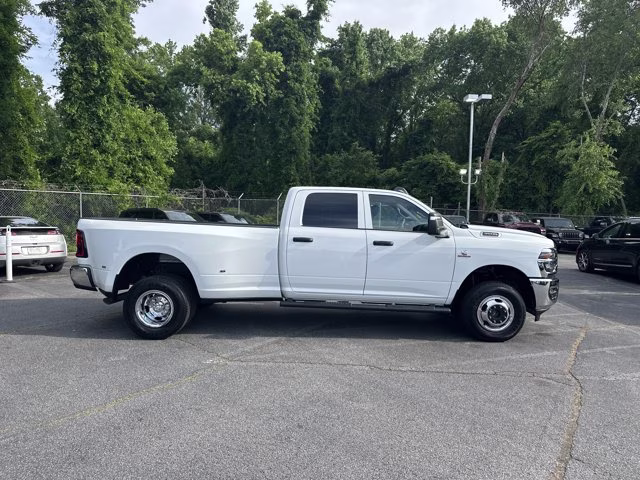 2026 Bright White Clearcoat Ram 3500 Tradesman 4X4 Truck