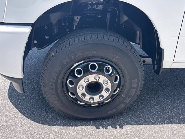 2026 Bright White Clearcoat Ram 3500 Big Horn 4X4 Truck