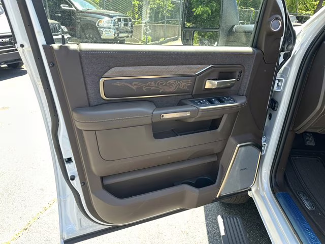 2026 Bright White Clearcoat Ram 3500 Longhorn 4X4 Truck
