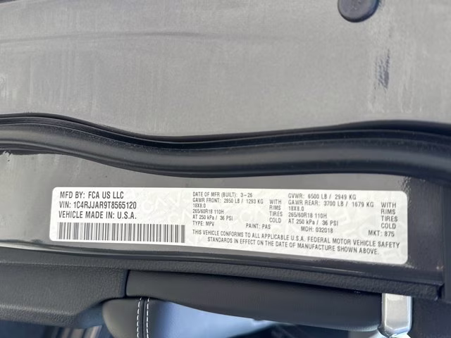 2026 Baltic Gray Metallic Clearcoat Jeep Grand Cherokee L Laredo Altitude RWD SUV