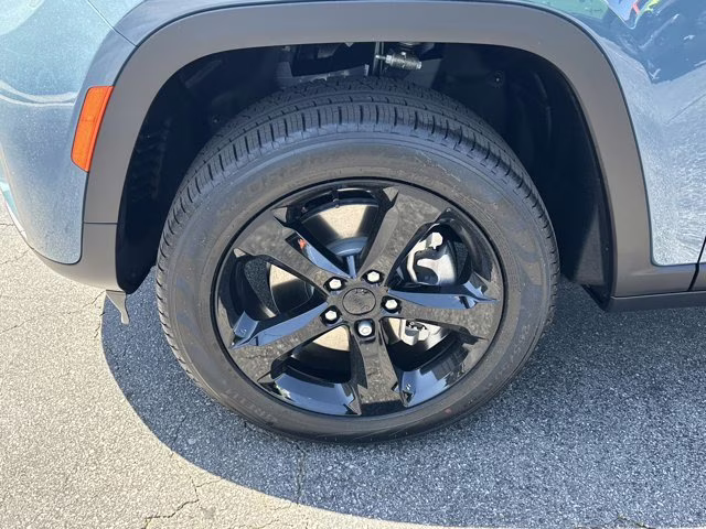 2026 Steel Blue Jeep Grand Cherokee L Limited 4X4 SUV