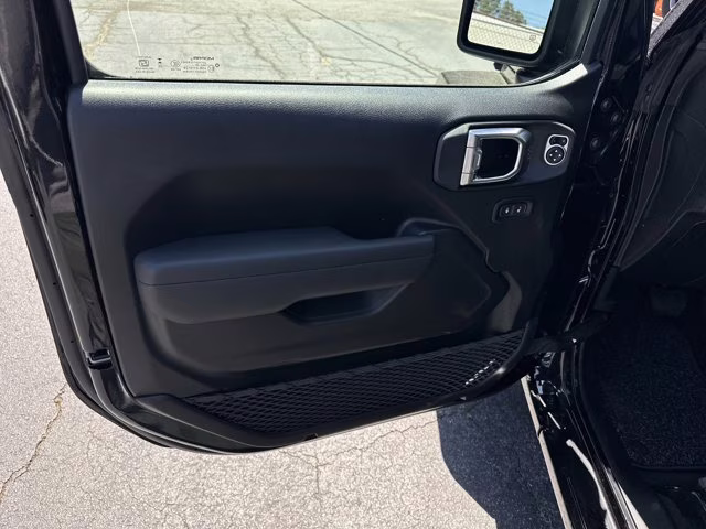 2026 Black Clearcoat Jeep Gladiator 85th Anniversary Edition 4X4 Truck