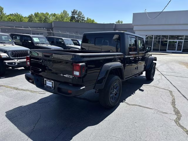 2026 Black Clearcoat Jeep Gladiator 85th Anniversary Edition 4X4 Truck
