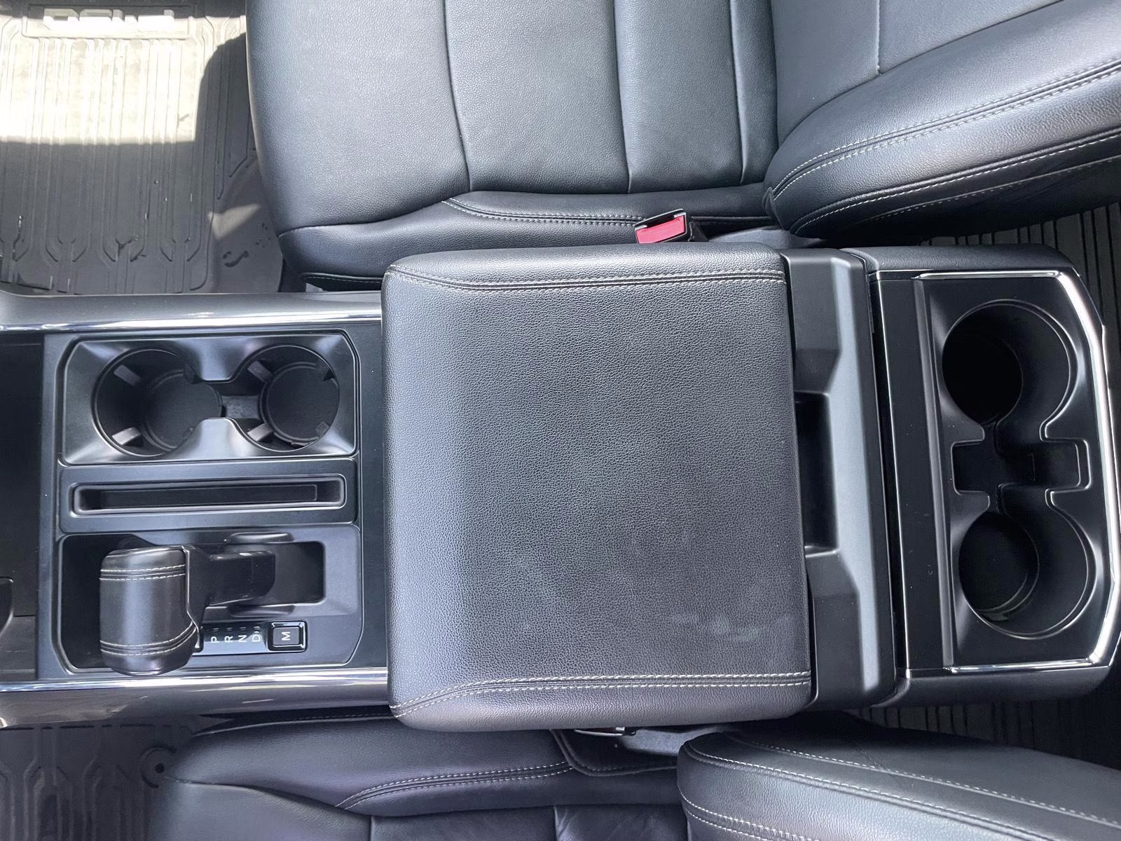 2023 Avalanche Gray Ford F-150 XLT 4X4 Truck