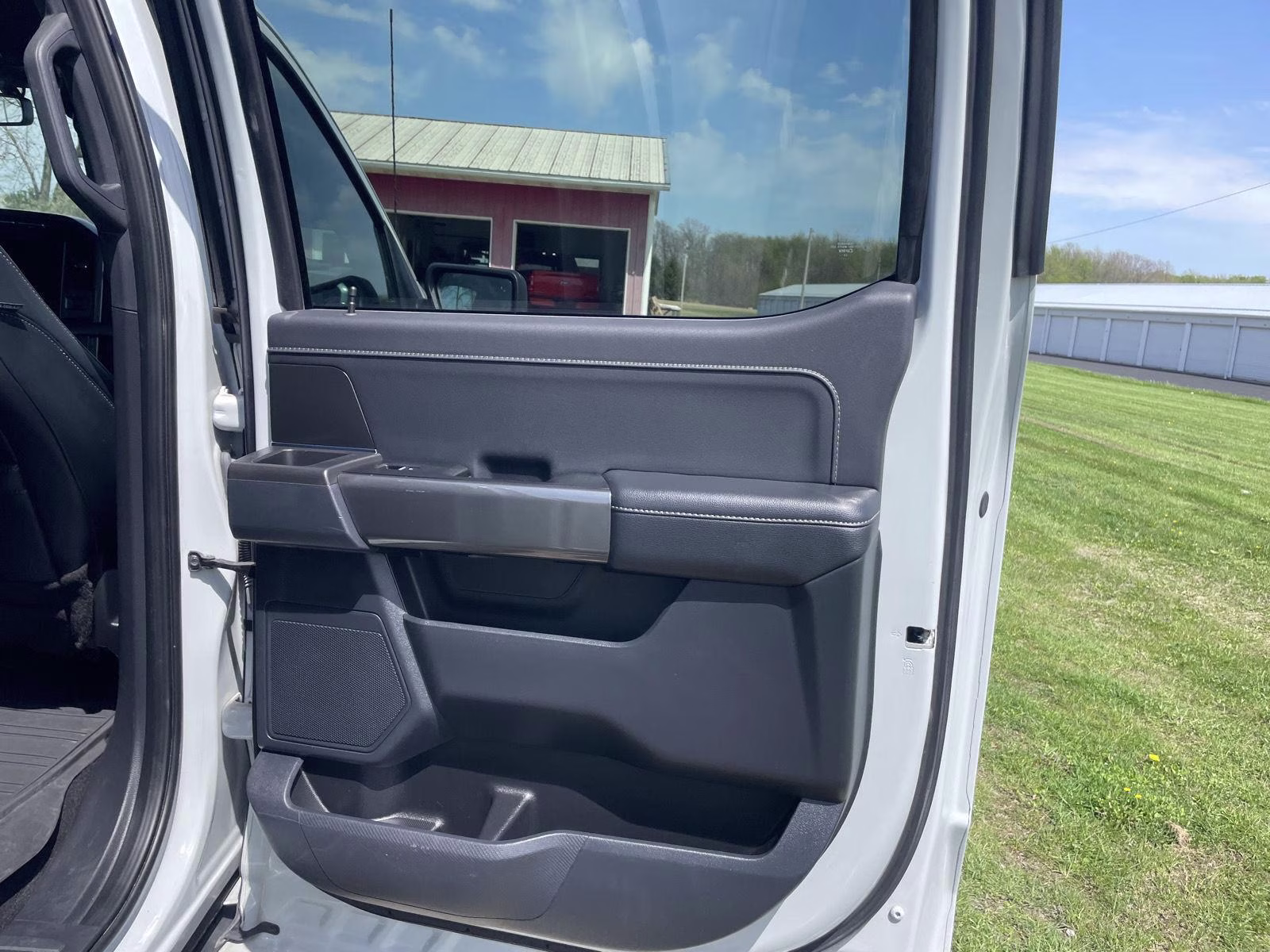 2023 Avalanche Gray Ford F-150 XLT 4X4 Truck