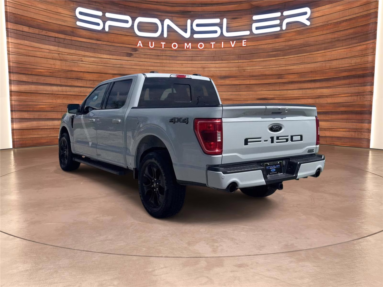 2023 Avalanche Gray Ford F-150 XLT 4X4 Truck