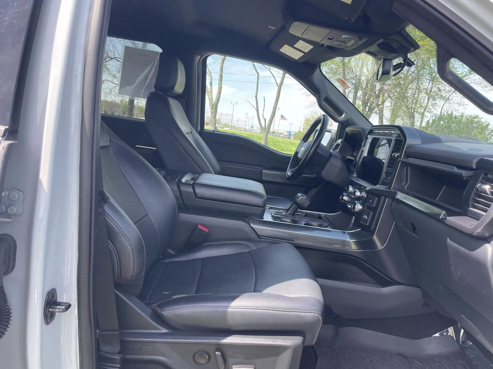 2023 Avalanche Gray Ford F-150 XLT 4X4 Truck