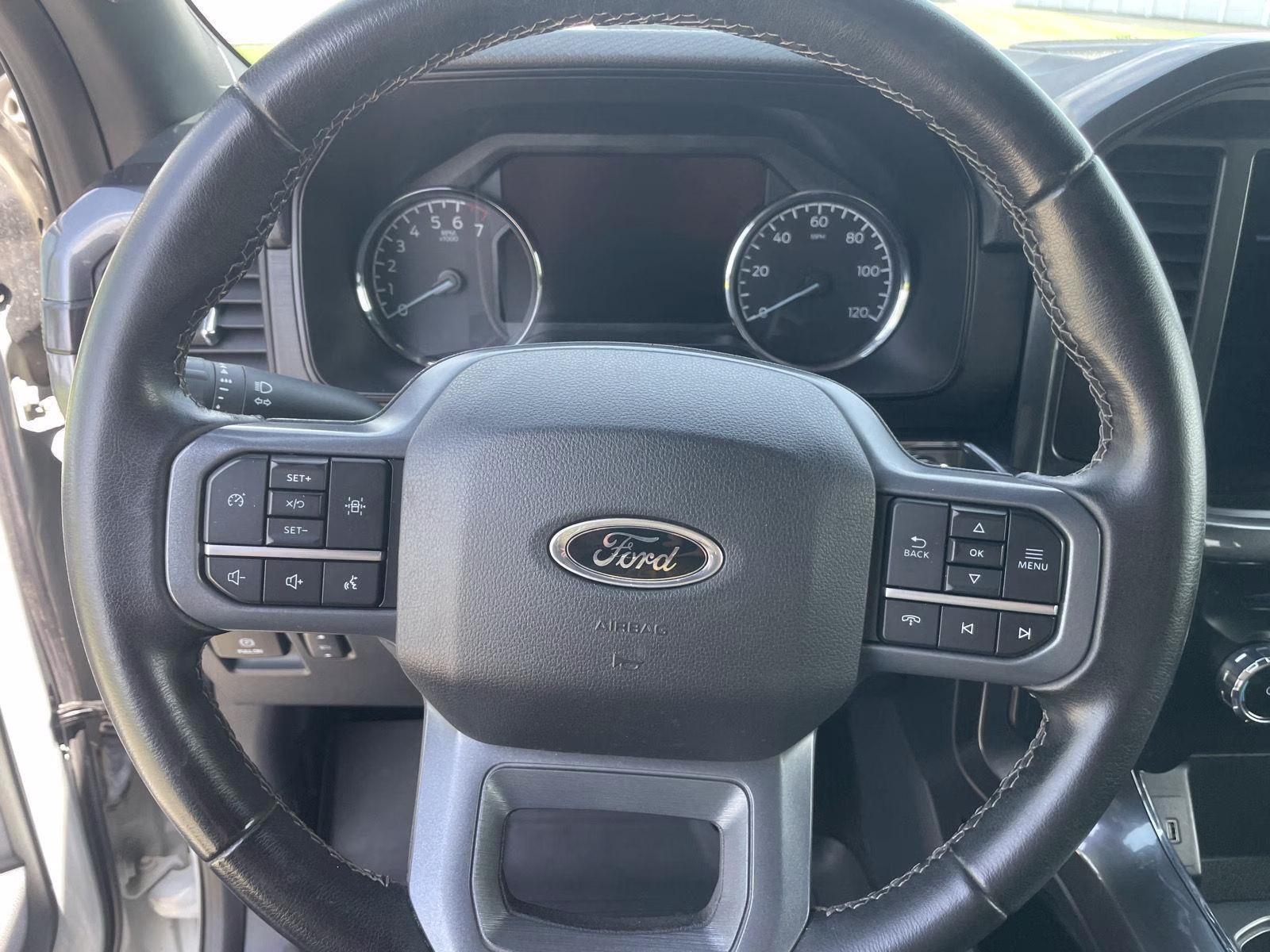 2023 Avalanche Gray Ford F-150 XLT 4X4 Truck