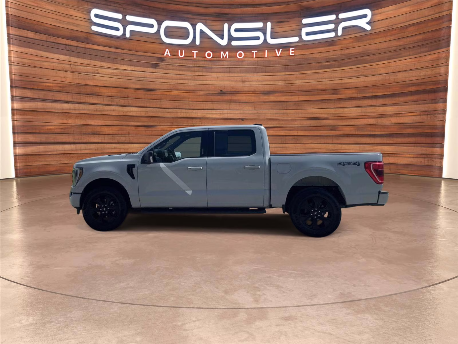 2023 Avalanche Gray Ford F-150 XLT 4X4 Truck