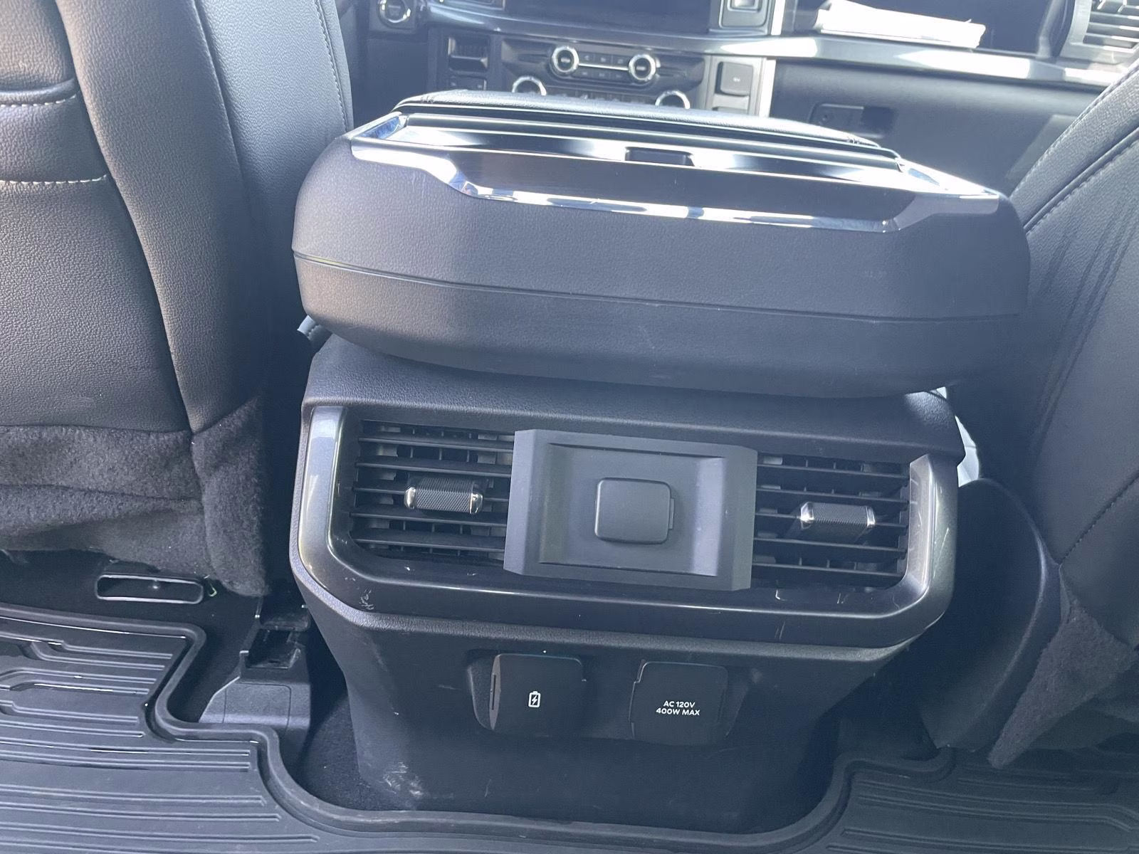 2023 Avalanche Gray Ford F-150 XLT 4X4 Truck