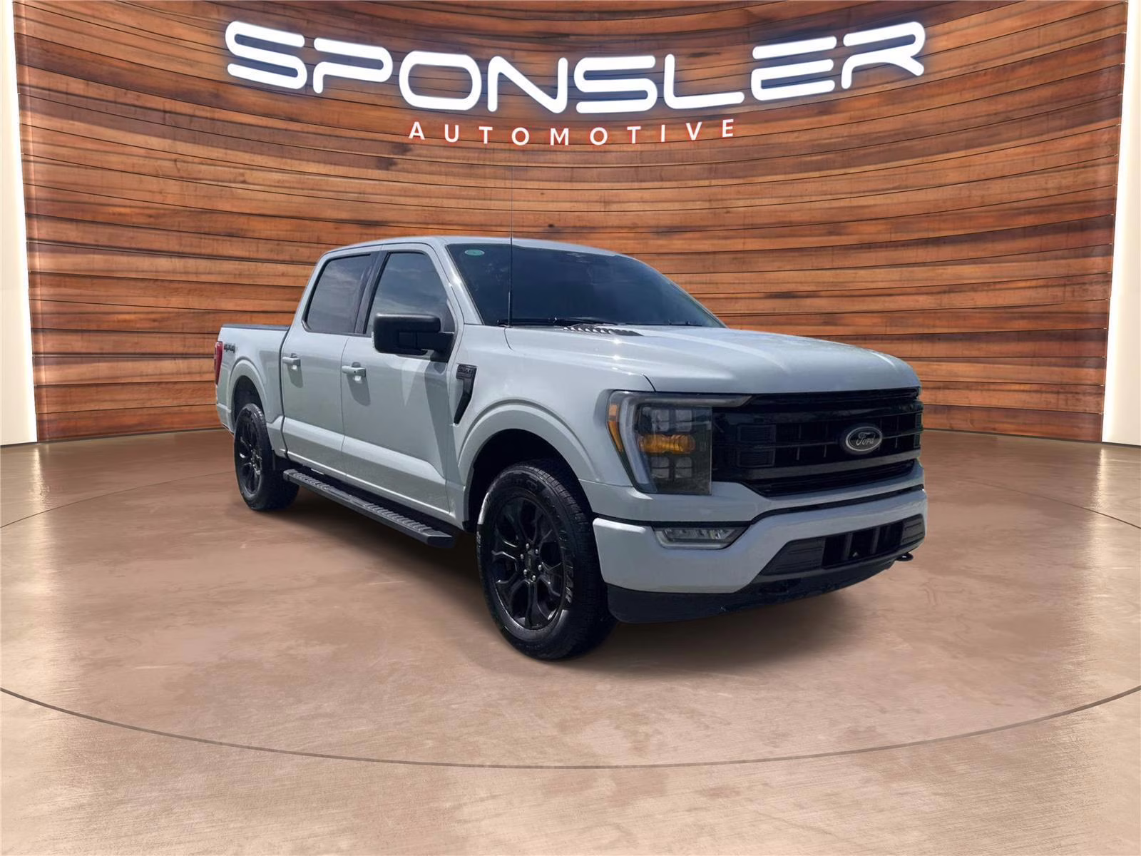 2023 Avalanche Gray Ford F-150 XLT 4X4 Truck