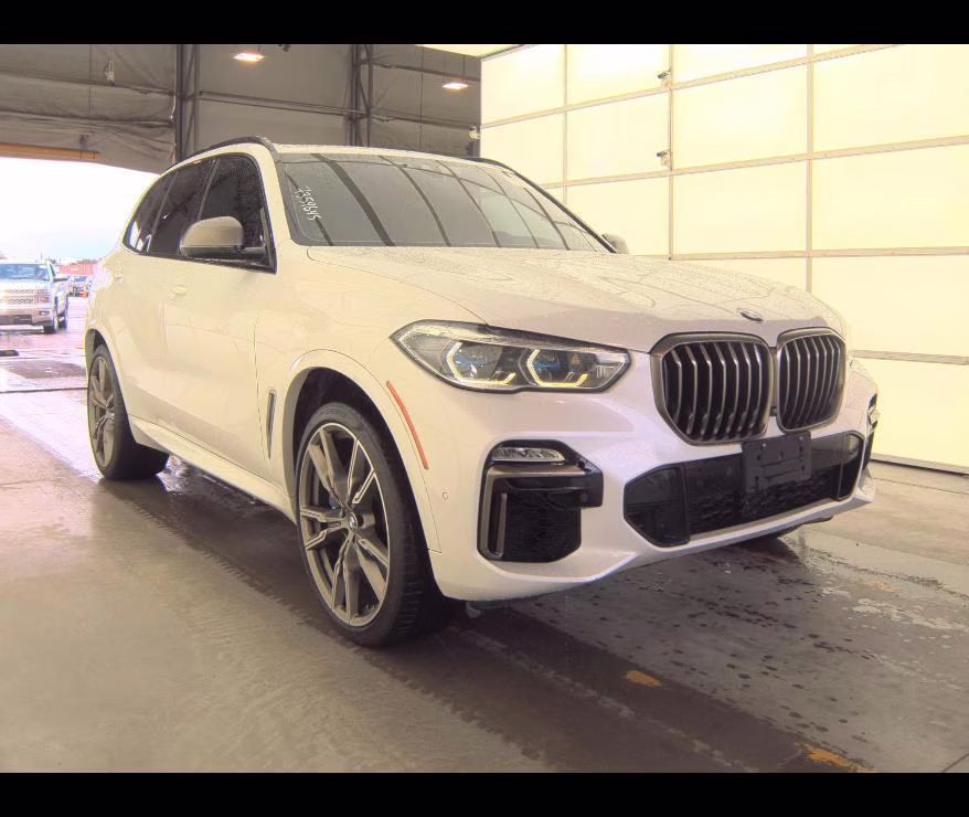 2020 Mineral White Metallic BMW X5 M50i AWD Sports Activity Vehicle