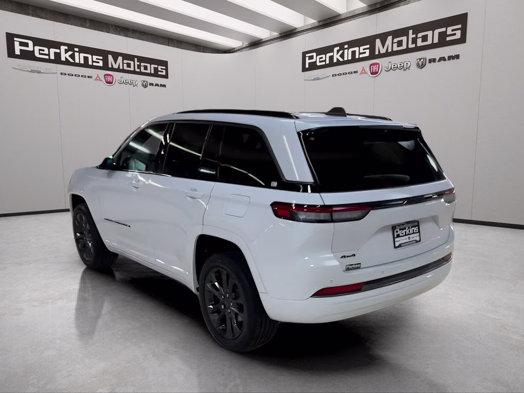 2026 Bright White Clearcoat Jeep Grand Cherokee Limited Reserve 4X4 SUV