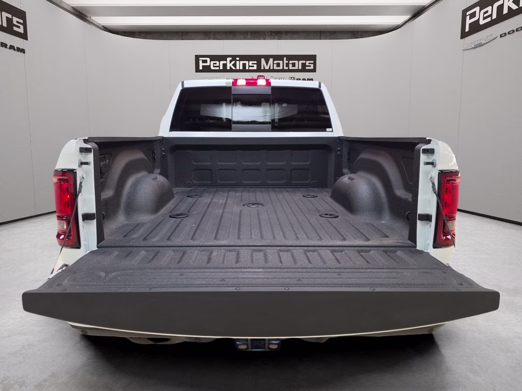 2026 Bright White Clearcoat Ram 2500 Tradesman 4X4 Truck
