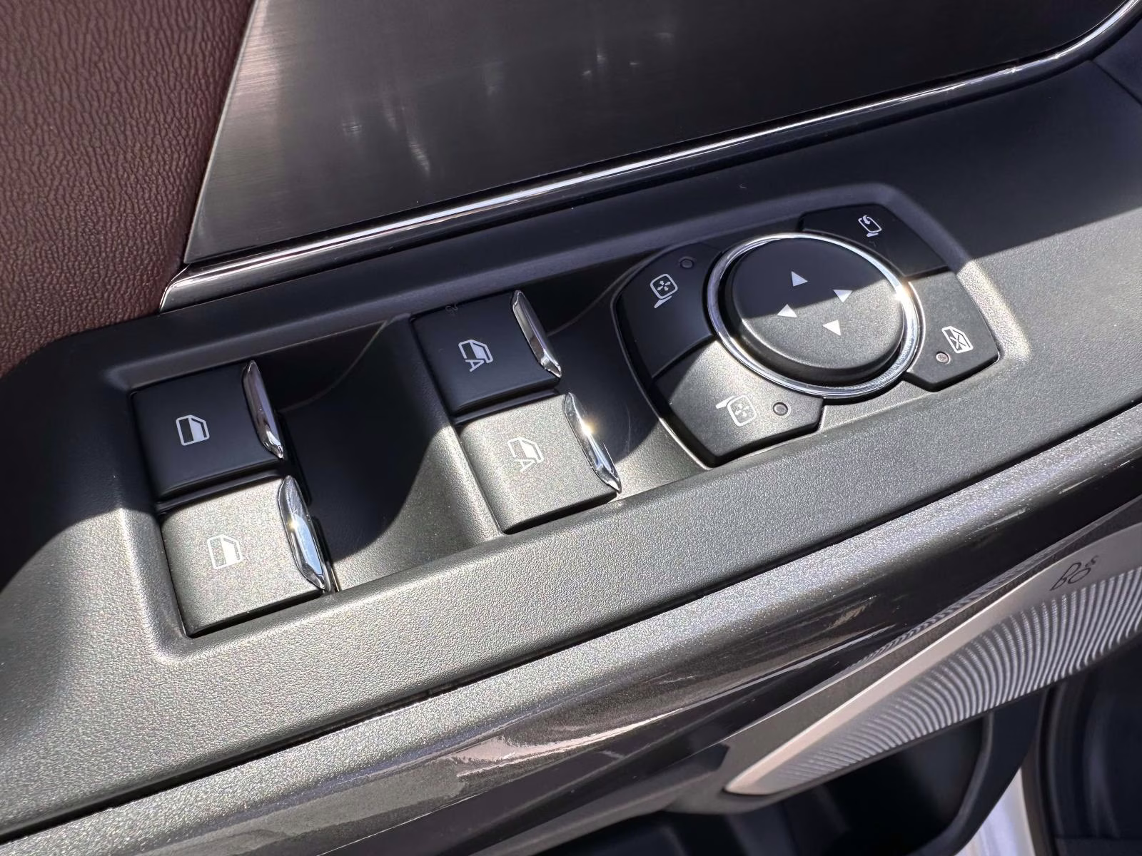 2023 Star White Metallic Tri-Coat Ford F-150 LARIAT 4WD SuperCrew 5.5' Box 4X4 Truck