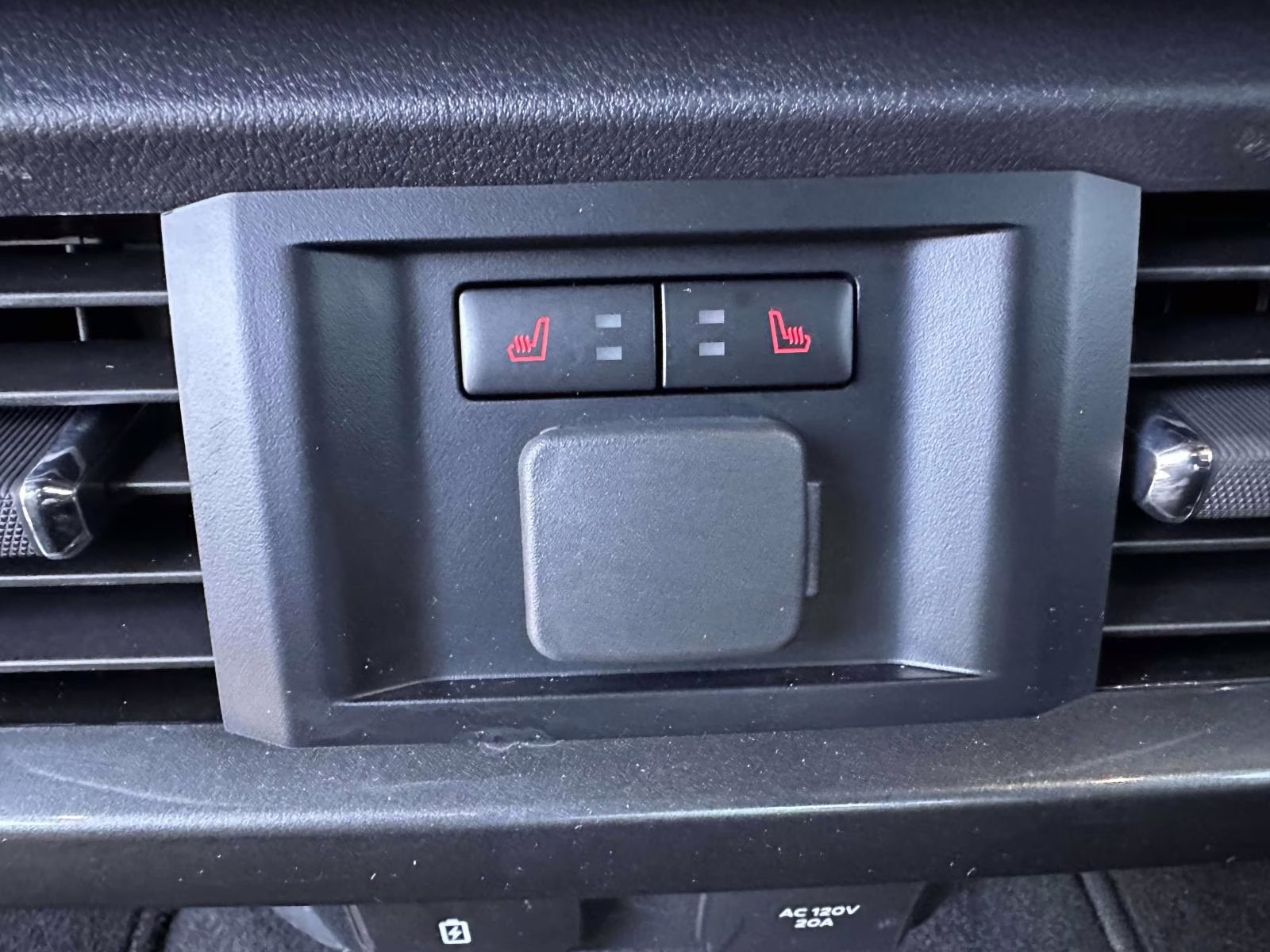 2023 Star White Metallic Tri-Coat Ford F-150 LARIAT 4WD SuperCrew 5.5' Box 4X4 Truck