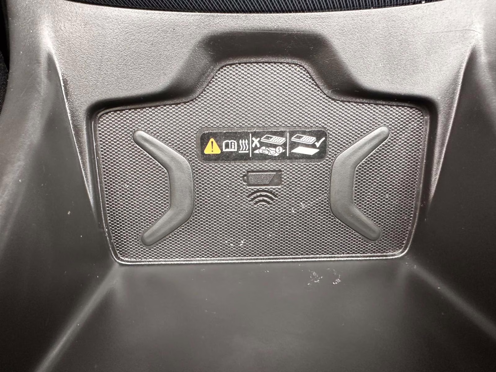 2022 Satin Steel Metallic Chevrolet Colorado 4WD Crew Cab 128 Z71 4X4 Truck