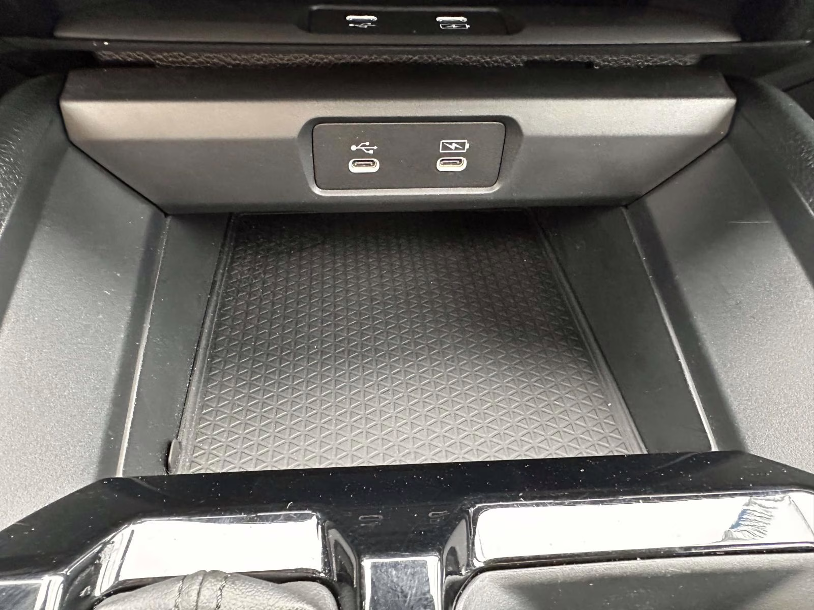 2023 Platinum White Pearl Honda Accord Hybrid Sport-L Sedan FWD Sedan