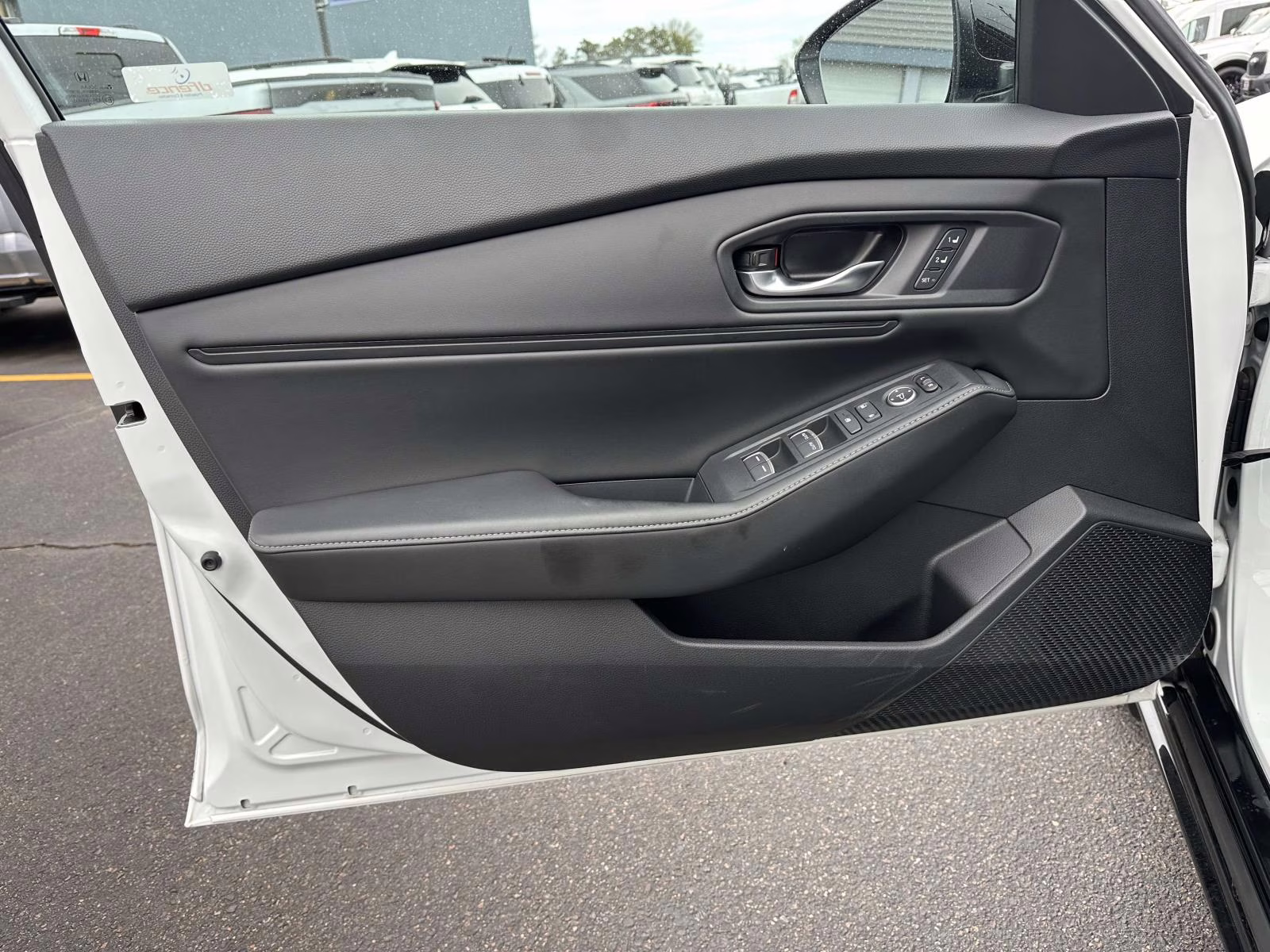 2023 Platinum White Pearl Honda Accord Hybrid Sport-L Sedan FWD Sedan