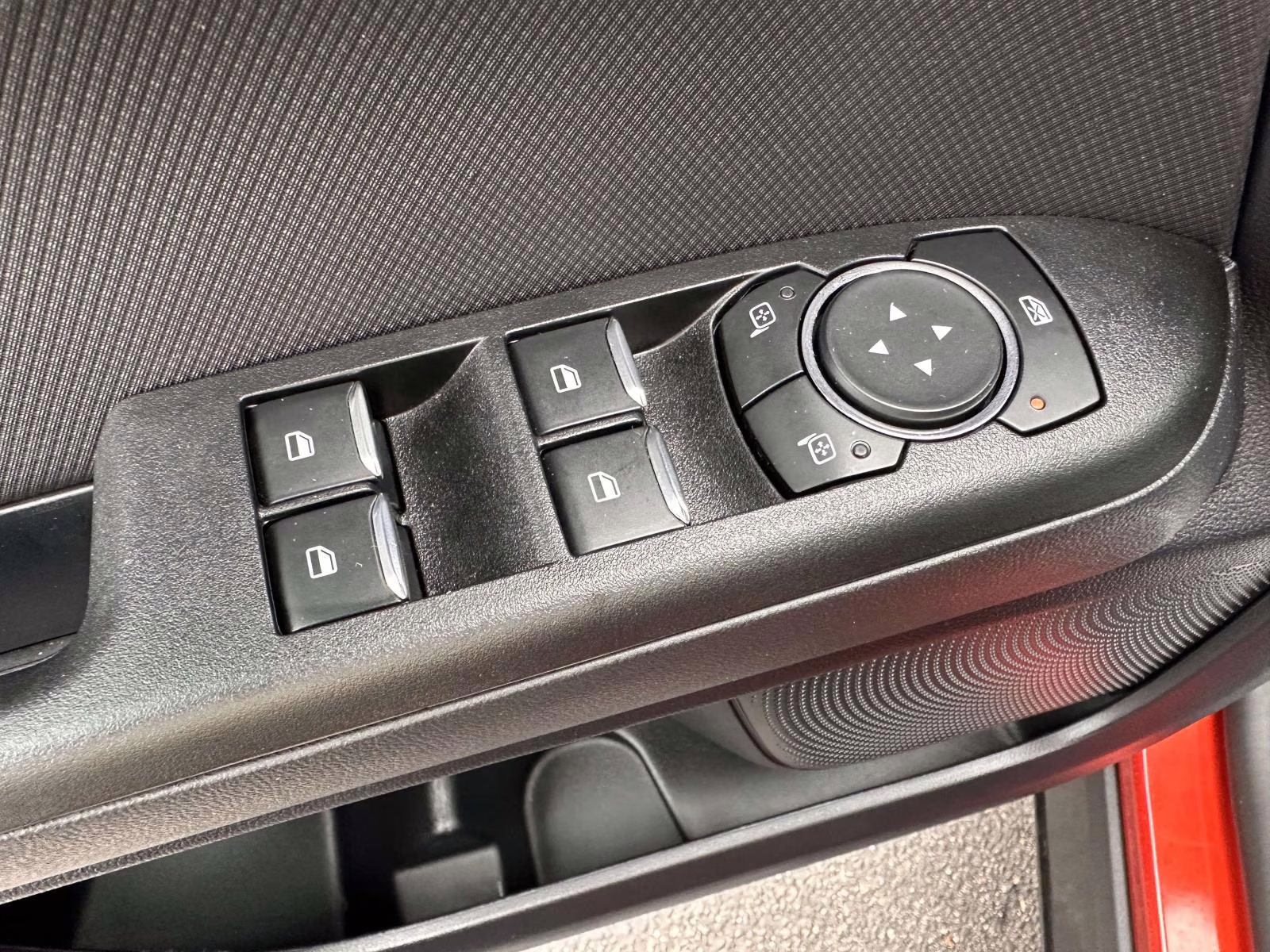 2024 Hot Pepper Red Metallic Tinted Clearcoat Ford Bronco Sport Heritage 4x4 4X4 SUV