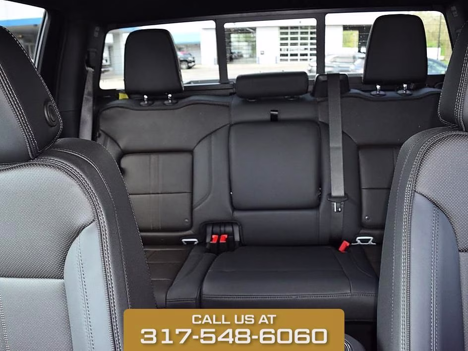 2026 Polar White Chevrolet Silverado 2500HD High Country 4X4 Truck