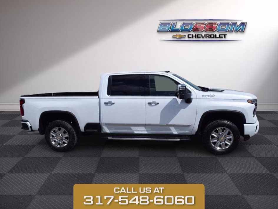 2026 Polar White Chevrolet Silverado 2500HD High Country 4X4 Truck