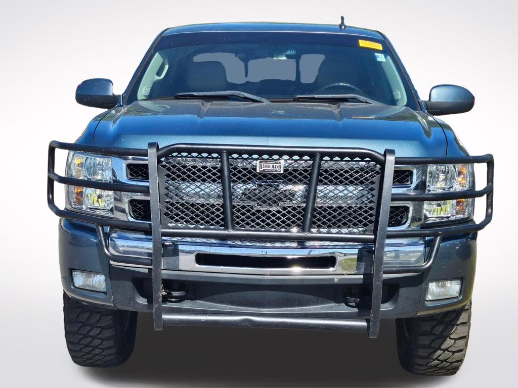 2011 Blue Granite Metallic Chevrolet Silverado 1500 LT RWD Truck