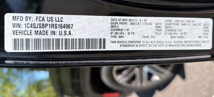 2024 Diamond Black Crystal Pearlcoat Jeep Wagoneer L Series II 4X4 SUV