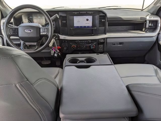 2023 Oxford White Ford Super Duty F-250 SRW XL 4X4 Truck
