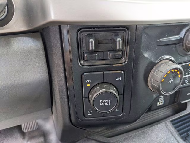 2023 Oxford White Ford Super Duty F-250 SRW XL 4X4 Truck