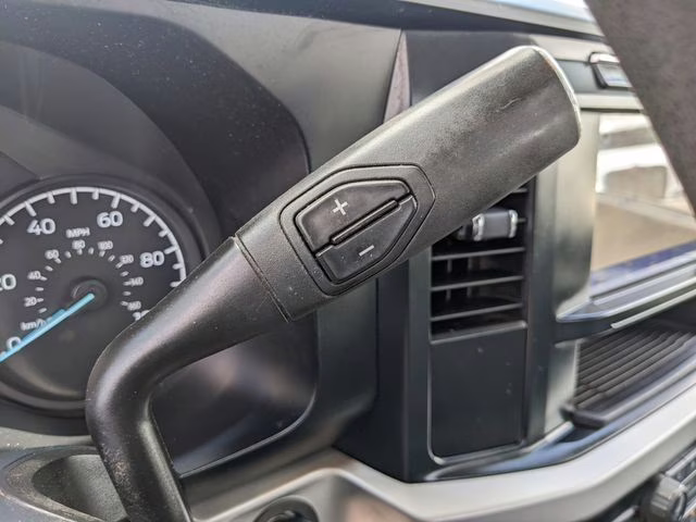 2023 Oxford White Ford Super Duty F-250 SRW XL 4X4 Truck