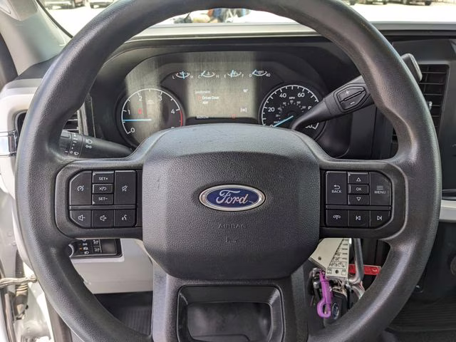 2023 Oxford White Ford Super Duty F-250 SRW XL 4X4 Truck