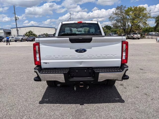 2023 Oxford White Ford Super Duty F-250 SRW XL 4X4 Truck
