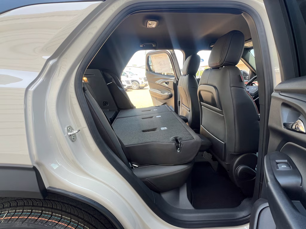 2026 White Sands Chevrolet Trailblazer RS FWD SUV