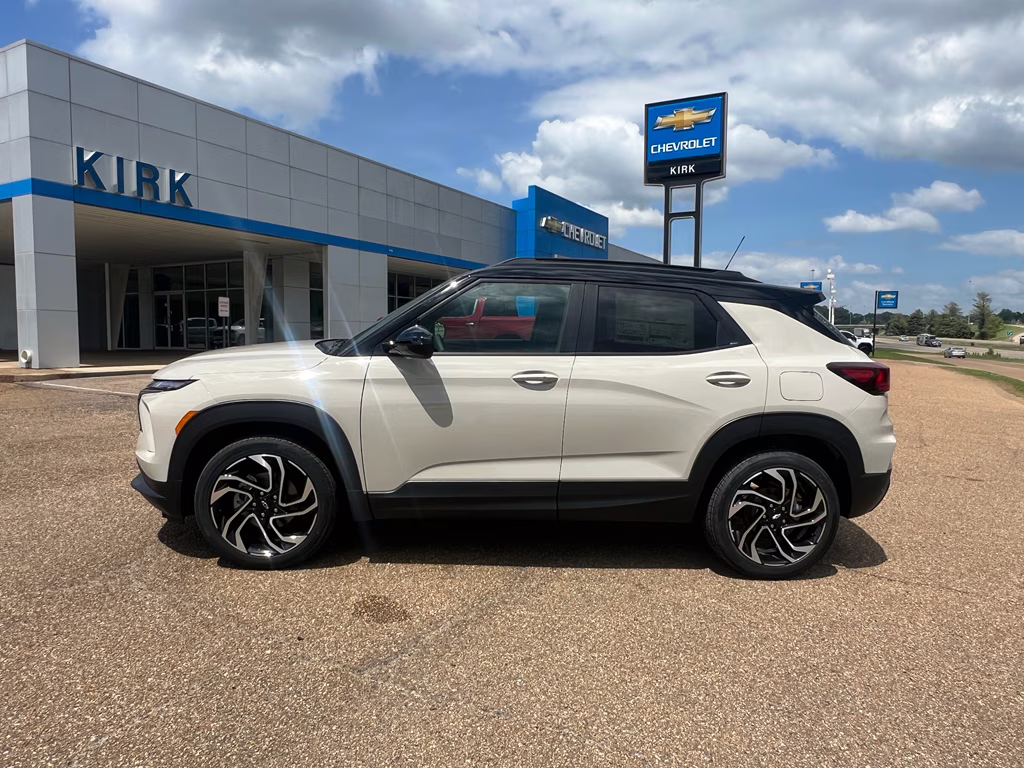 2026 White Sands Chevrolet Trailblazer RS FWD SUV