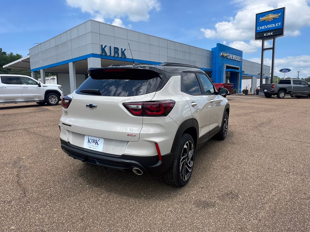 2026 White Sands Chevrolet Trailblazer RS FWD SUV