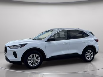2024 Oxford White Ford Escape Active FWD SUV