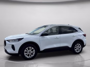 2024 Oxford White Ford Escape Active FWD SUV
