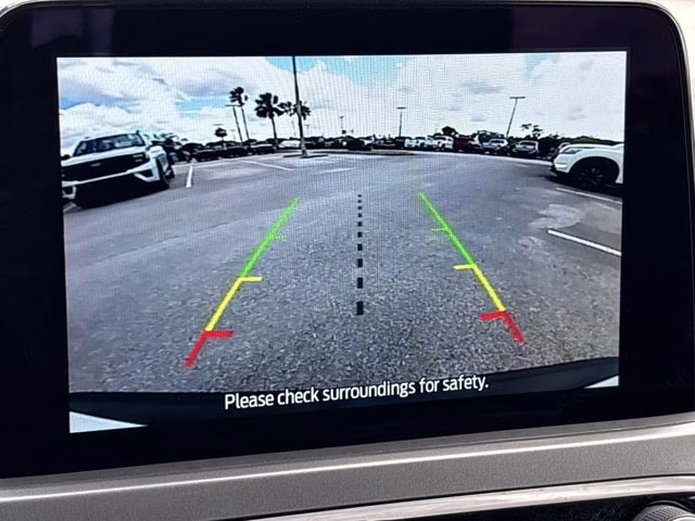 2024 Oxford White Ford Escape Active FWD SUV