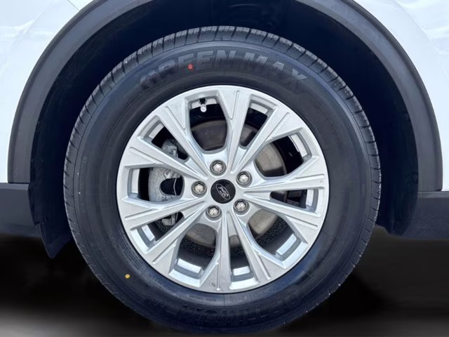 2024 Oxford White Ford Escape Active FWD SUV