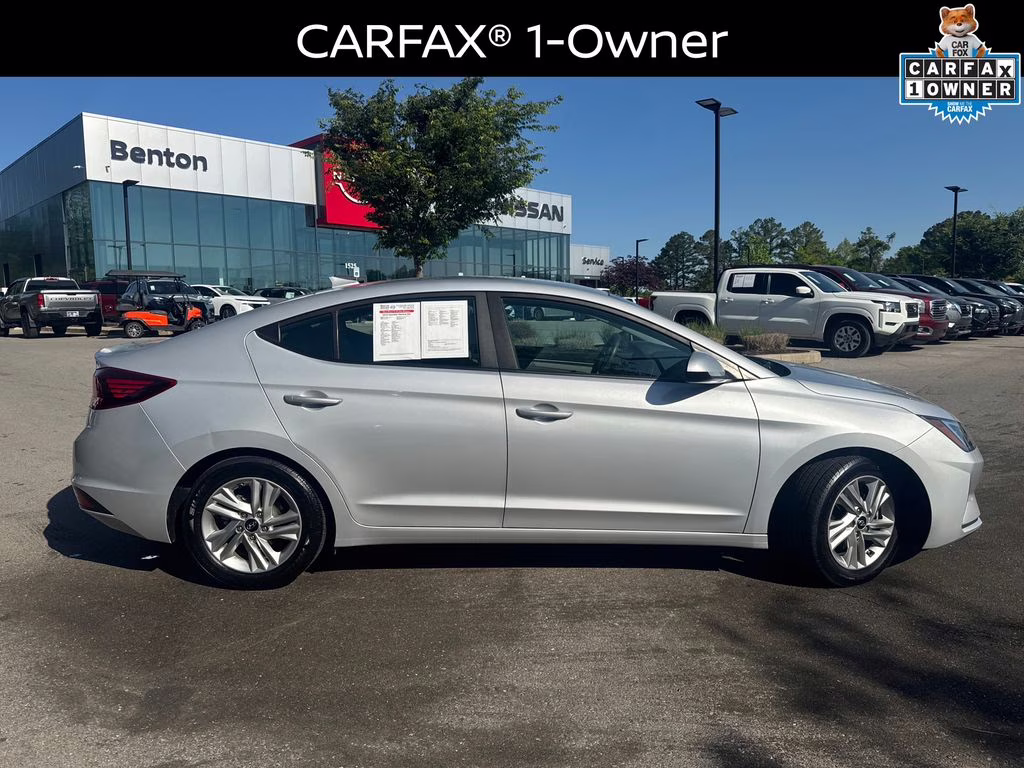 2019 Symphony Silver Hyundai Elantra SEL FWD Sedan
