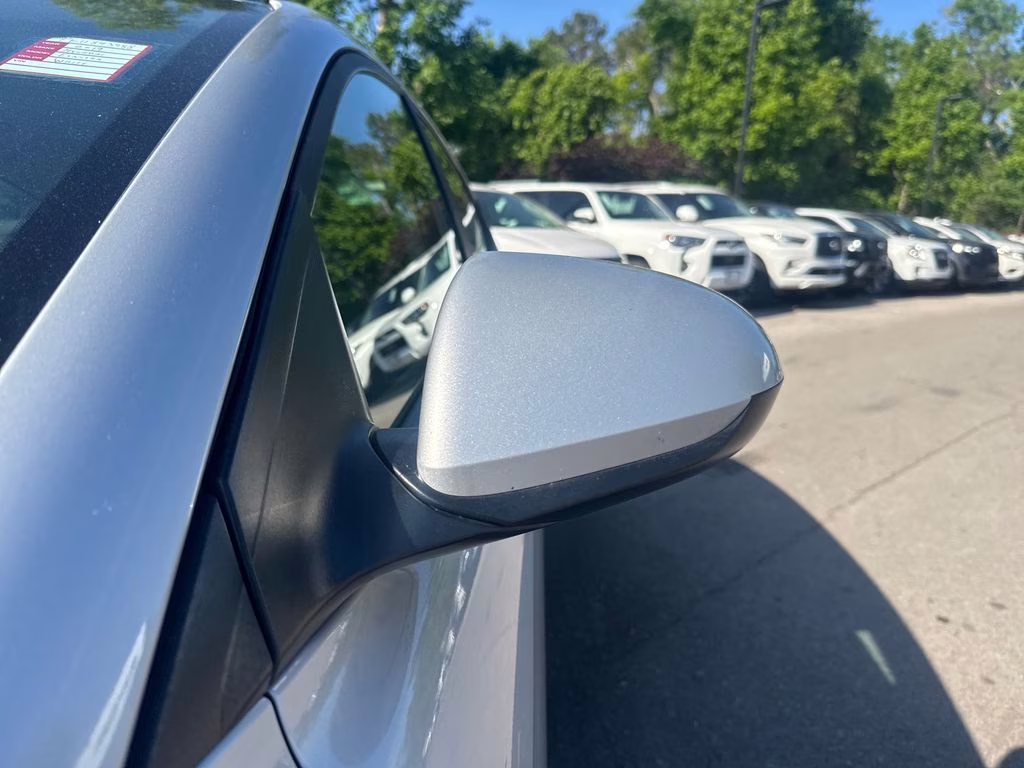 2019 Symphony Silver Hyundai Elantra SEL FWD Sedan