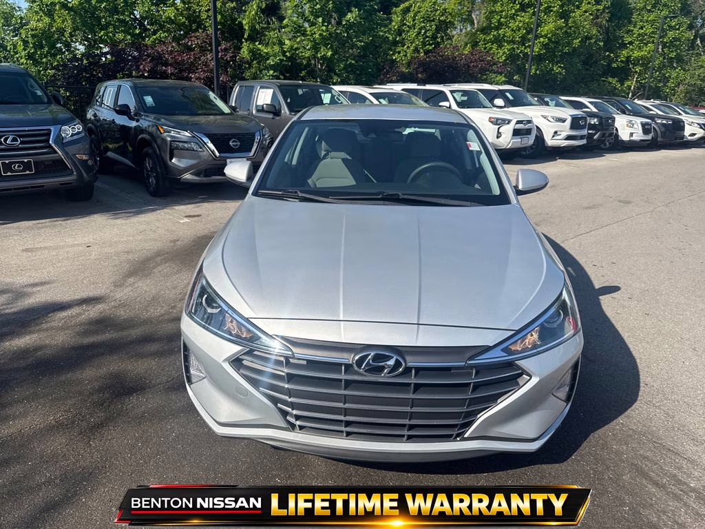 2019 Symphony Silver Hyundai Elantra SEL FWD Sedan
