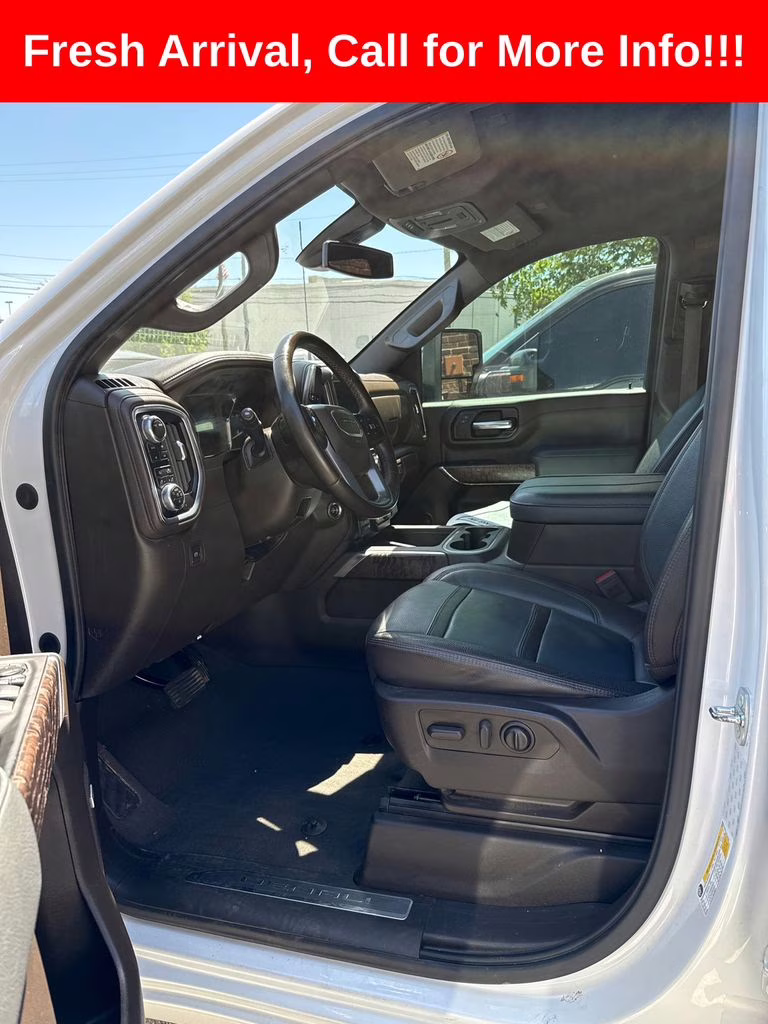 2023 White Frost Tricoat GMC Sierra 2500HD Denali 4X4 Truck
