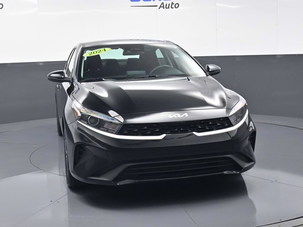 2024 Aurora Black Pearl Kia Forte LXS FWD Sedan