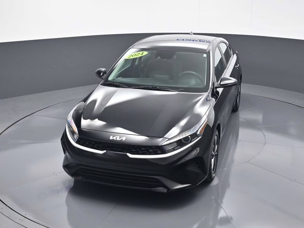 2024 Aurora Black Pearl Kia Forte LXS FWD Sedan
