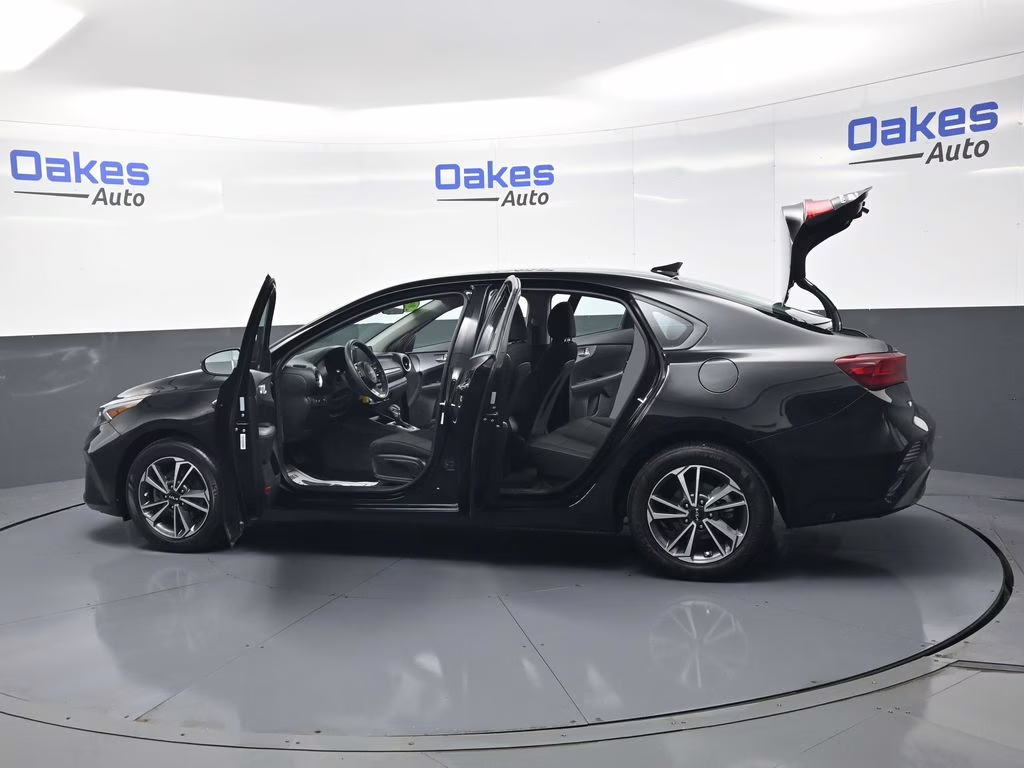 2024 Aurora Black Pearl Kia Forte LXS FWD Sedan