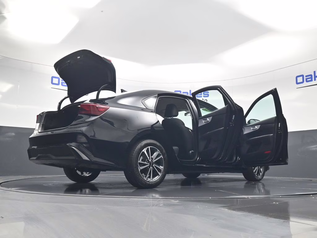 2024 Aurora Black Pearl Kia Forte LXS FWD Sedan