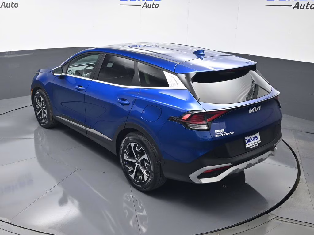2025 Sapphire Blue Kia Sportage EX FWD SUV